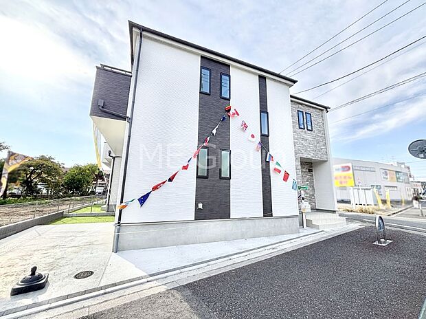 暮らしやすさと居心地の良さにこだわったシンプルで飽きのこないデザイン ！