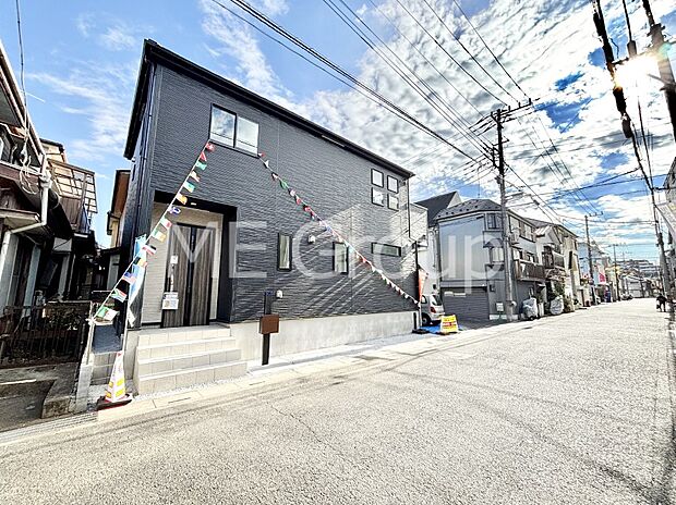 暮らしやすさと居心地の良さにこだわったシンプルで飽きのこないデザイン !