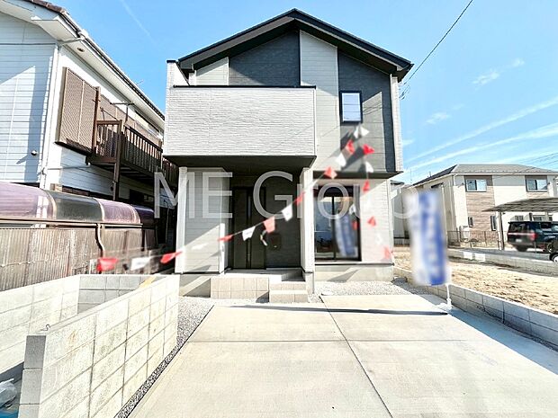 堂々完成！たっぷりの陽光と開放感に包まれる明るい住まい。   