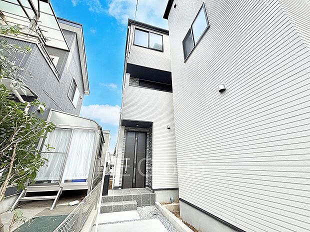 暮らしやすさと居心地の良さにこだわったシンプルで飽きのこないデザイン !