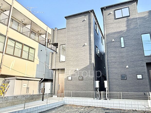 暮らしやすさと居心地の良さにこだわったシンプルで飽きのこないデザイン !