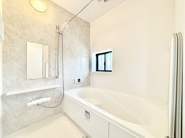 一日の疲れを癒やす大切なバスタイム。ゆっくりとお風呂を楽しんで疲れをとりたいですね！  