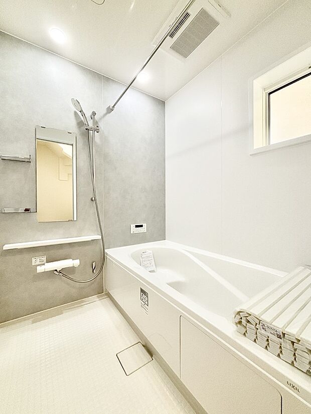 一日の疲れを癒やす大切なバスタイム。ゆっくりとお風呂を楽しんで疲れをとりたいですね！  