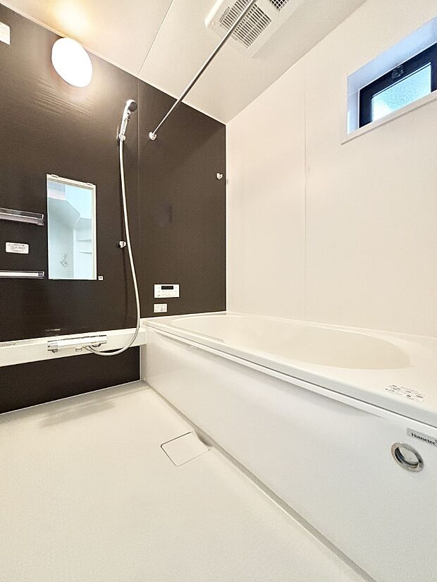 一日の疲れを癒やす大切なバスタイム。ゆっくりとお風呂を楽しんで疲れをとりたいですね！  