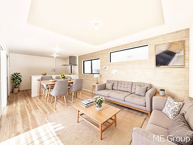 落ち着いた雰囲気のＬＤＫは家族みんなの快適空間※家具はCGです