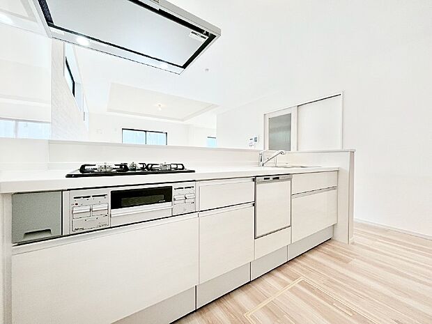 ゆとりあるキッチンではご家族と楽しくお料理ができます。