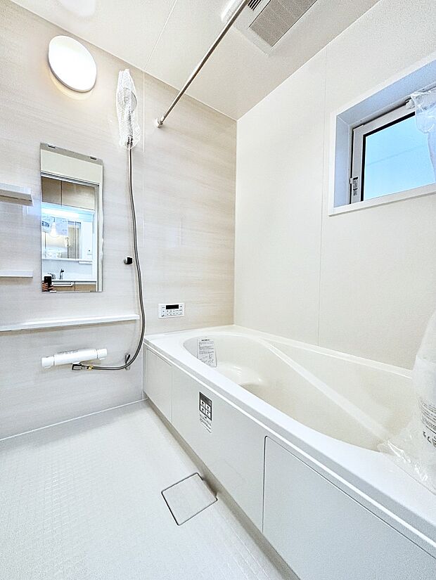 一日の疲れを癒やす大切なバスタイム。ゆっくりとお風呂を楽しんで疲れをとりたいですね！  