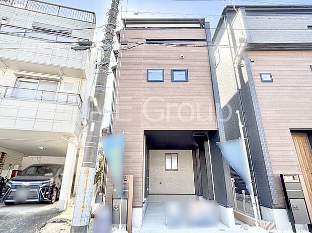 上質感あふれる外観デザイン。魅力の住まいを実現。