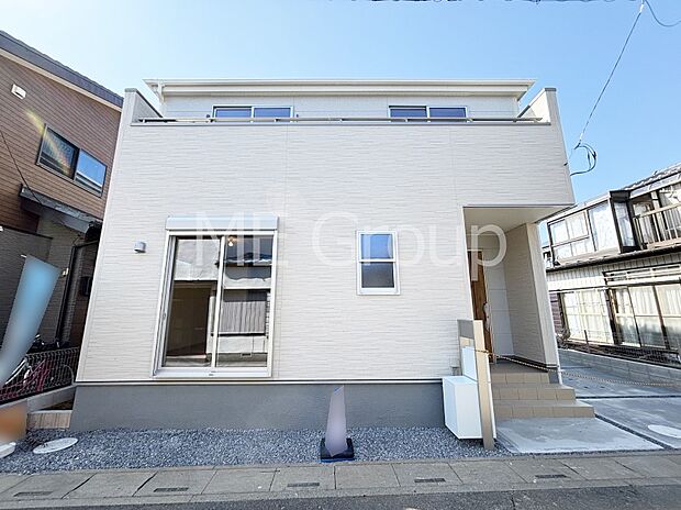 たっぷりの陽光と心地よい風が舞い込む住まい