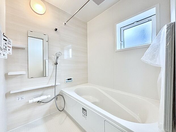 一日の疲れを癒やす大切なバスタイム。ゆっくりとお風呂を楽しんで疲れをとりたいですね！  