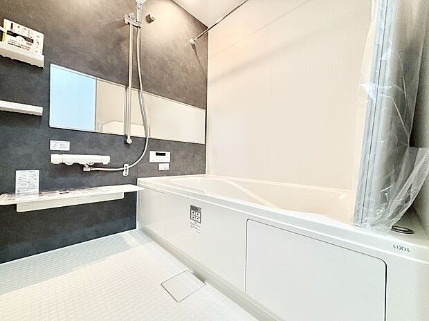 一日の疲れを癒やす大切なバスタイム。ゆっくりとお風呂を楽しんで疲れをとりたいですね！  