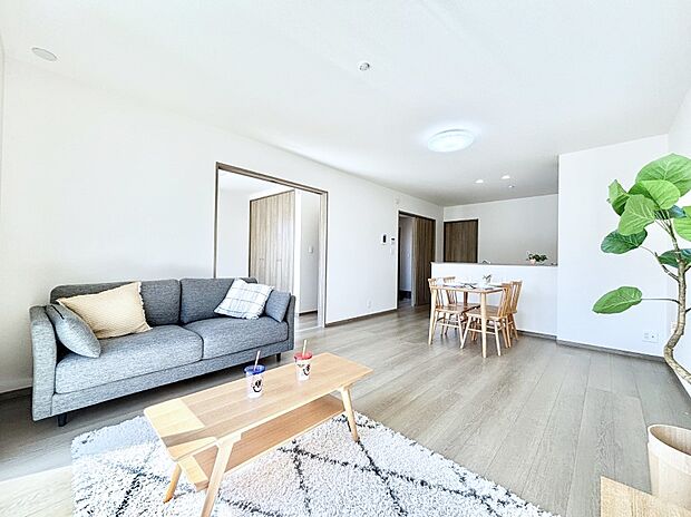 16帖のLDKは家族みんなの快適空間!家族のつながりを強くする大事なスペースです。