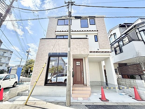 暮らしやすさと居心地の良さにこだわったシンプルで飽きのこないデザイン！