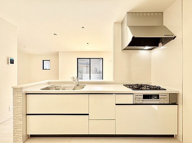 お料理を効率的に、楽しく！システムキッチン　  