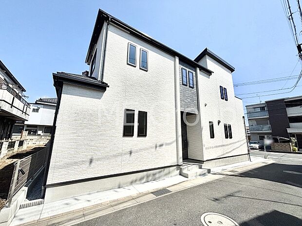 暮らしやすさと居心地の良さにこだわったシンプルで飽きのこないデザイン ！