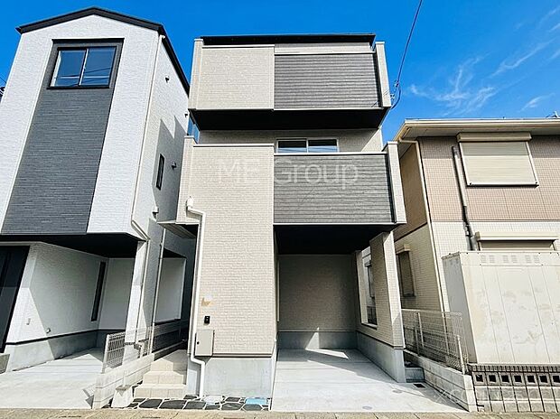 たっぷりの陽光と心地よい風が舞い込む住まい　