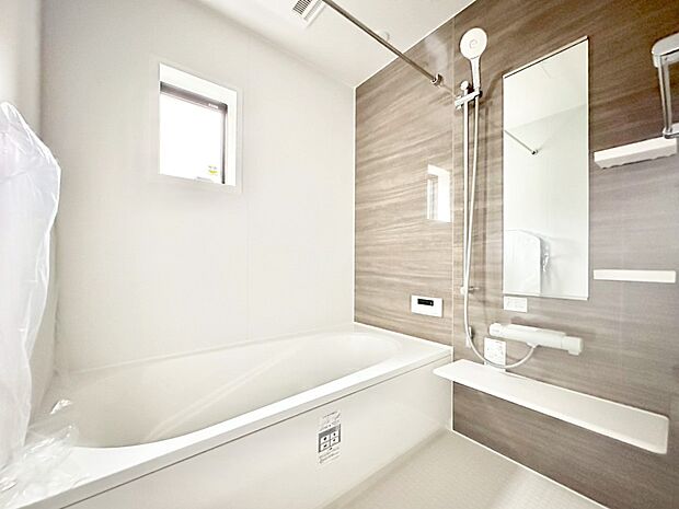 一日の疲れを癒やす大切なバスタイム。ゆっくりとお風呂を楽しんで疲れをとりたいですね!