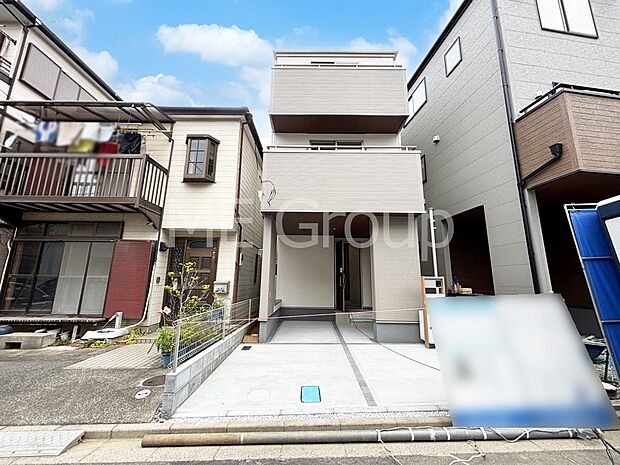たっぷりの陽光と心地よい風が舞い込む住まい