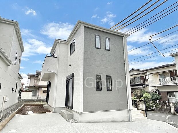 暮らしやすさと居心地の良さにこだわったシンプルで飽きのこないデザイン !