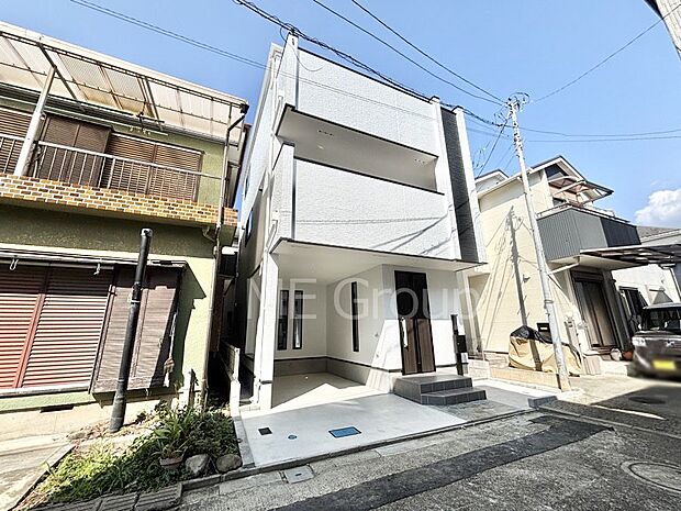 暮らしやすさと居心地の良さにこだわったシンプルで飽きのこないデザイン !
