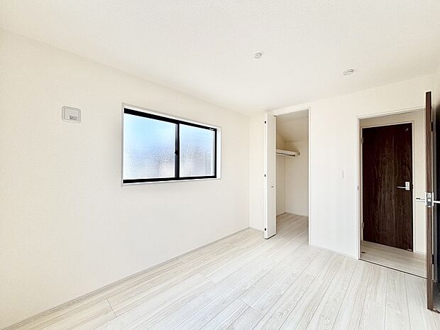WIC付きのお部屋で充実したプライベート時間を過ごせます。