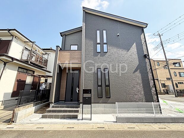 たっぷりの陽光と心地よい風が舞い込む住まい