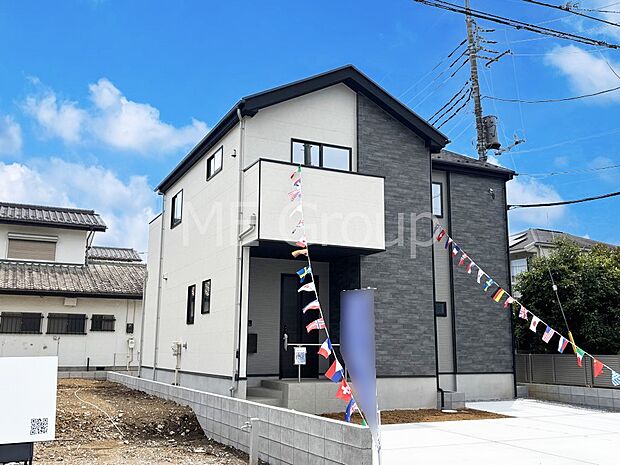 たっぷりの陽光と心地よい風が舞い込む住まい