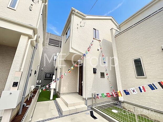 たっぷりの陽光と心地よい風が舞い込む住まい