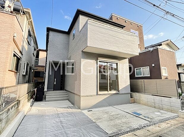 たっぷりの陽光と心地よい風が舞い込む住まい