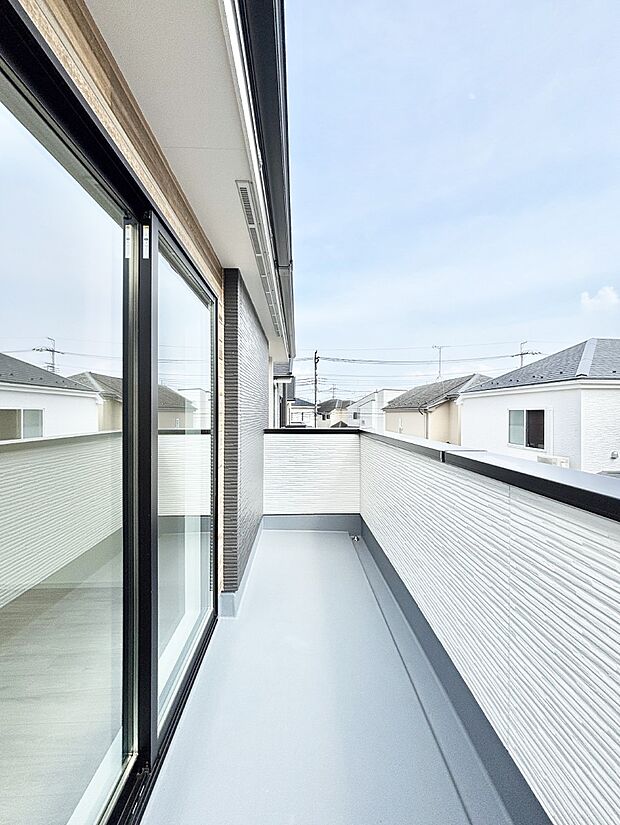 【バルコニー】風通しの良いバルコニー