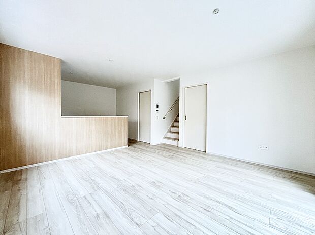 【ダイニング】家族が自然と集まる憩いのスペースになりそう