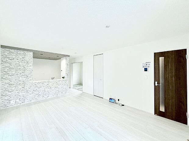 【ダイニング】家族が自然と集まる憩いのスペースになりそう