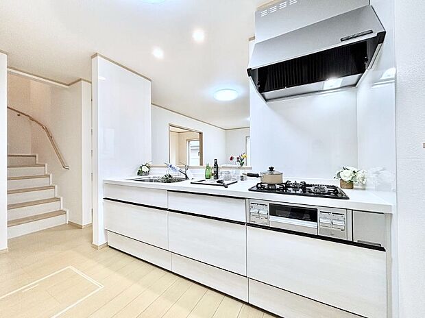 【キッチン】お料理を効率的に、楽しく！システムキッチン  