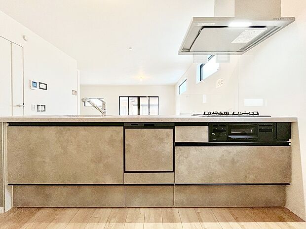 【キッチン】お料理を効率的に、楽しく！システムキッチン