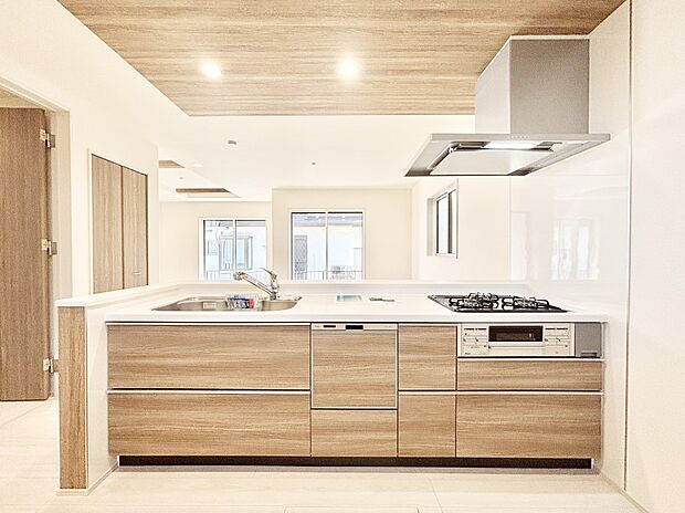 【キッチン】お料理を効率的に、楽しく！システムキッチン