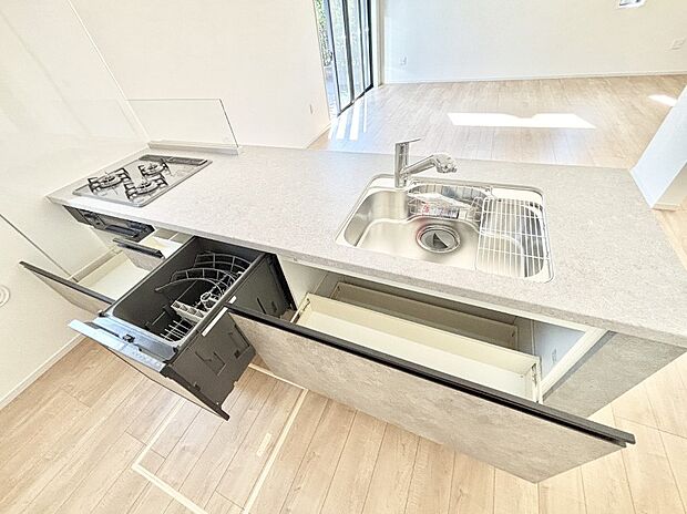 【その他設備(スライド収納)】使いやすさを優先したスライド式収納タイプ！