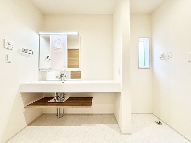 【洗面台・洗面所】機能性に優れた洗面化粧台