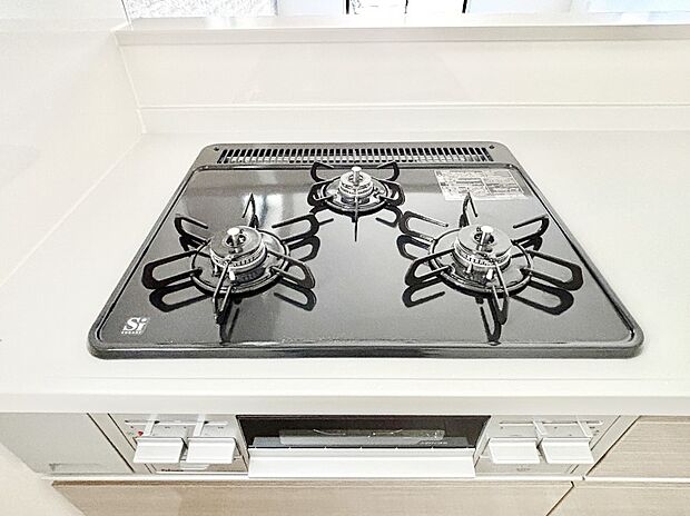 【その他設備(Ｓｉセンサーコンロ)】ガスコンロはＳｉセンサー搭載。火力調節や焦げ付き・消し忘れも防いでくれます。