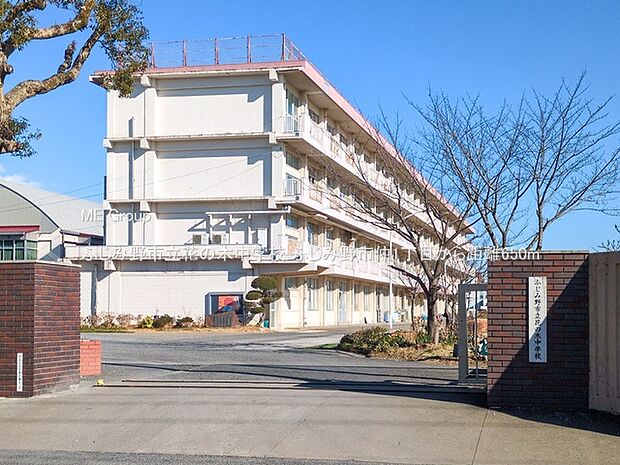 ふじみ野市立花の木中学校（約650m・徒歩9分）