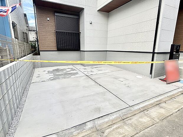 【駐車場】生活に欠かせない駐車スペース。　