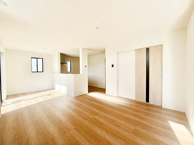 【ダイニング】家族が自然と集まる憩いのスペースになりそう