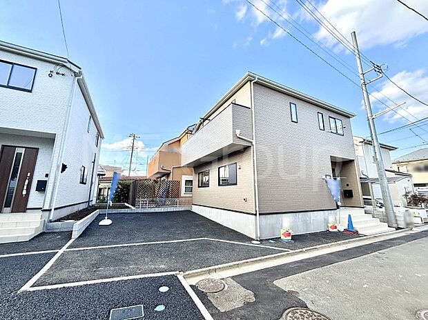 【前面道路含む現地写真】堂々完成！！ ここから始まる新生活を応援いたします！ 