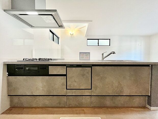 【キッチン】お料理を効率的に、楽しく！システムキッチン  