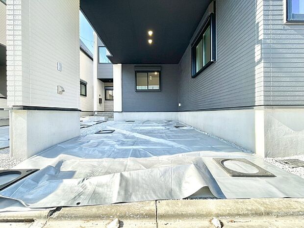 【駐車場】ビルトインタイプは大切なお車を傷や汚れから守ることができます。