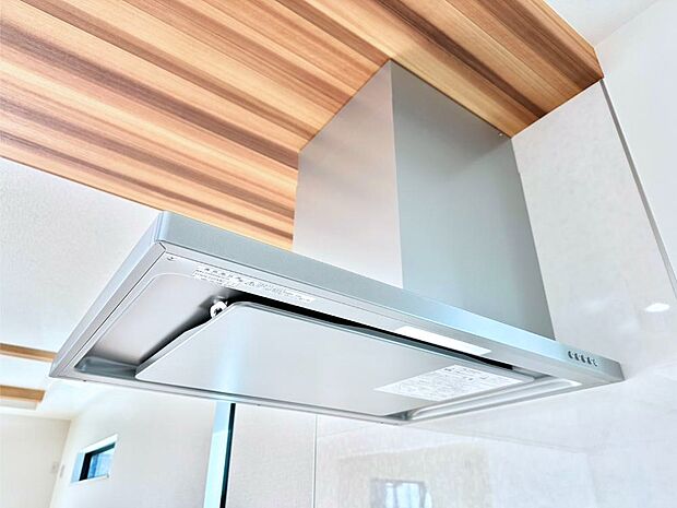 【その他設備(レンジフード)】基本的なお手入れはフィルターのみ!お手入れのしやすさも魅力です。