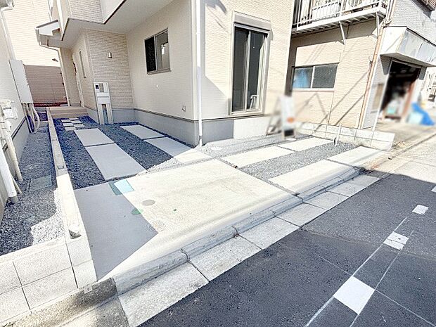 【駐車場】生活に欠かせない駐車スペース。