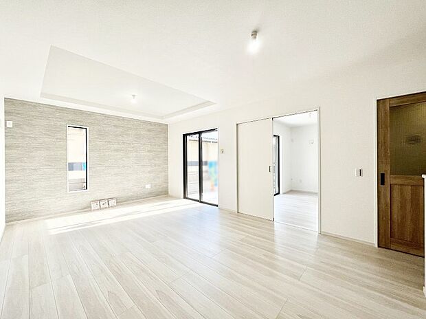 【ダイニング】家族が自然と集まる憩いのスペースになりそう