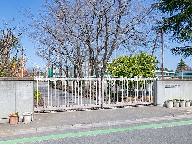 新座市立第三中学校（約1,450m）