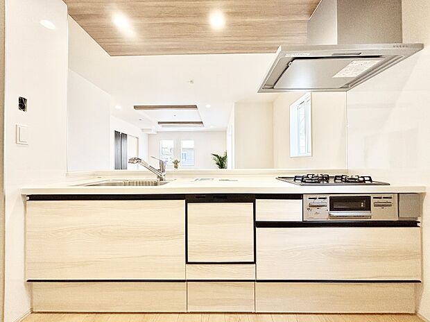 【キッチン】お料理を効率的に、楽しく！システムキッチン