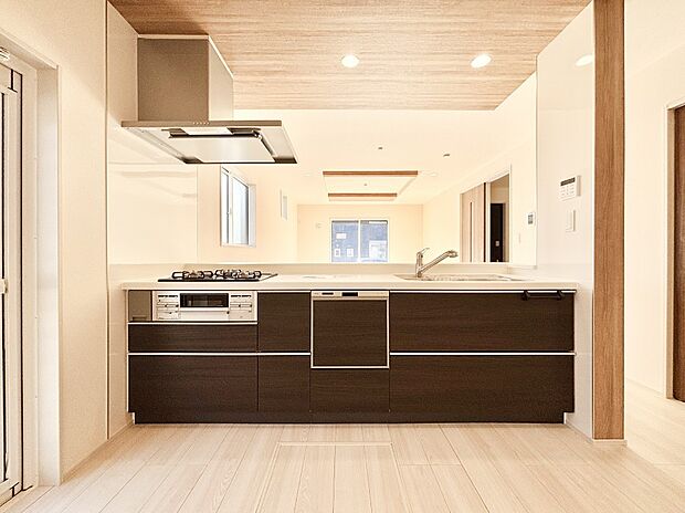 【キッチン】お料理を効率的に、楽しく！システムキッチン  